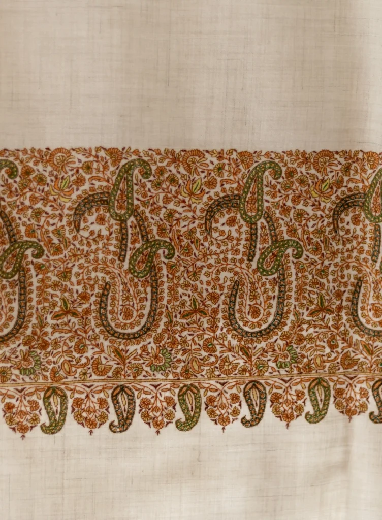 kashmiri hand embroidered pashmina shawl